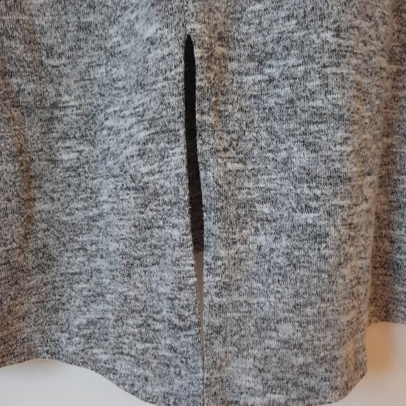 COIN 1804 Long Bell Sleeve Grey/Heather Light Sweater - Picture 3 of 5